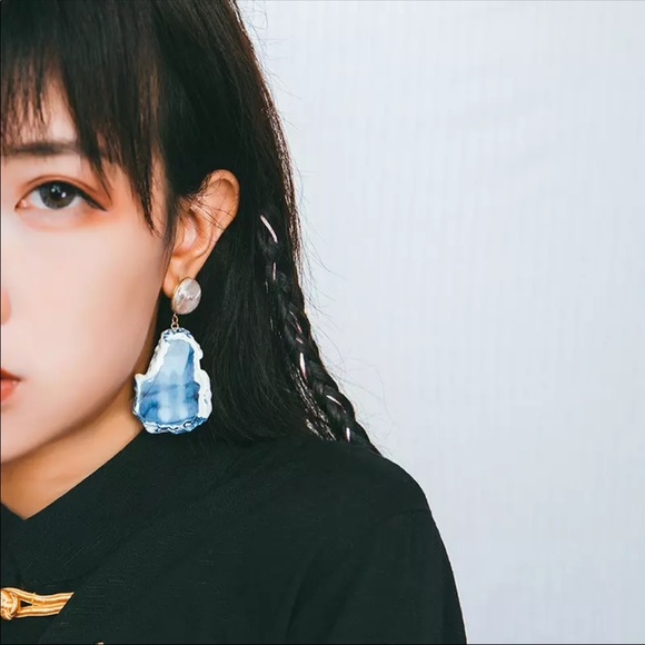 New Acrylic Blue Mountain Stone Drop Earrings - Picture 3 of 4